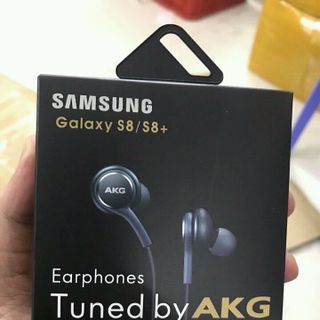 Tai nghe S8