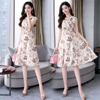 ĐẦM XOÈ CỔ V HOẠ TIẾT HOA D539