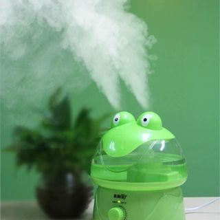 Phun sương tạo ẩm con ếch