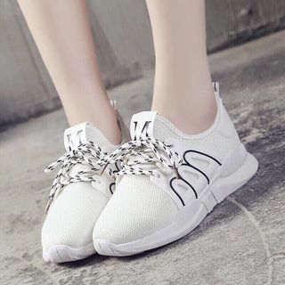 giày bata cột dây
