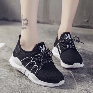 giày bata cột dây