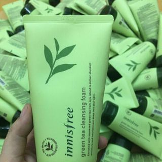 Sữa rửa mặt trà xanh