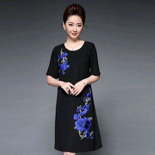 ĐẦM SUÔNG THÊU HOA SANG TRỌNG
