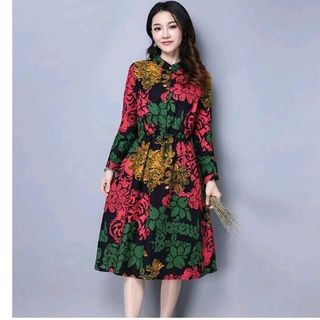 ĐẦM XÒE HOA CỔ TRỤ