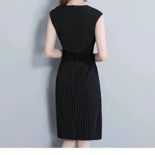 ĐẦM BODY SỌC XẺ TÀ TRƯỚC KÈM PHỤ KIỆN