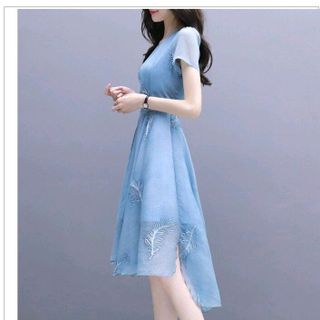 ĐẦM VOAN TAY CON XẺ TÀ