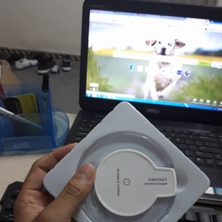 Sạc ko dây fantasy