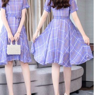 ĐẦM XOÈ CARO CỘT EO DUYÊN DÁNG