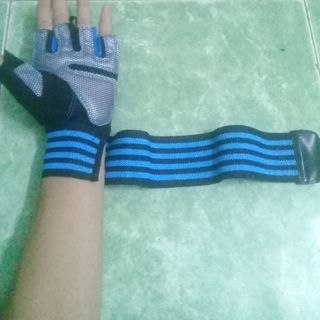 GĂNG TAY TẬP GYM NAM NỮ