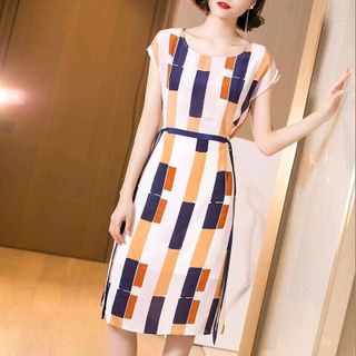 ĐẦM SUÔNG CỘT EO