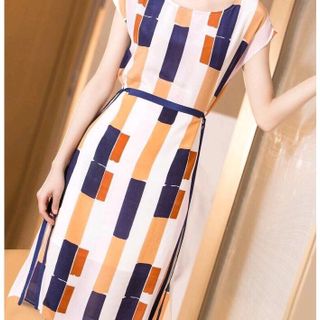 ĐẦM SUÔNG CỘT EO