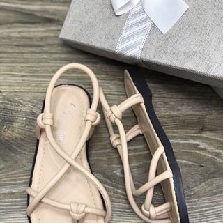giày sandal quai de thuong