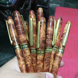 bút huyết long