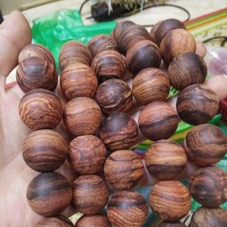 vòng gỗ sưa dây