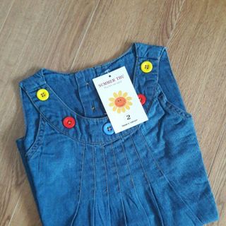 Đầm jean denim sát nách bé gái hàng thiết kế bỏ