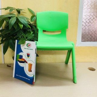 Ghế tựa trẻ em nhựa