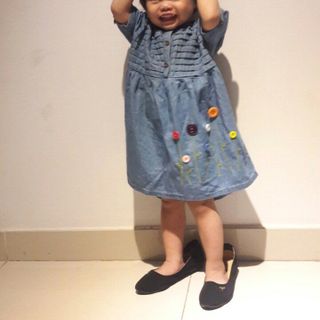 Đầm denim bé gái hàng thiết kế bỏ