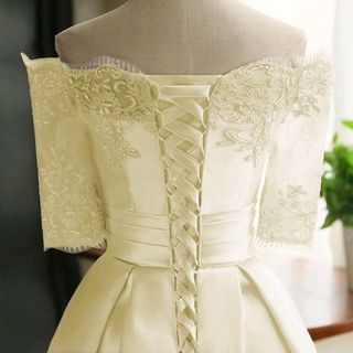 ĐẦM XÒE XẾP LI TRỄ VAI