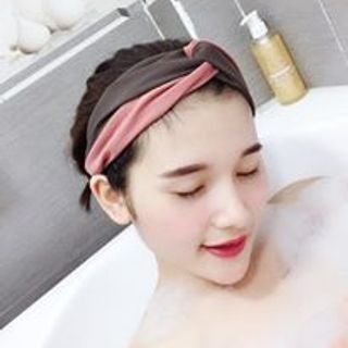 Sữa Tắm Dưỡng Thể Trắng Da BODY WHITENING BATH GEL