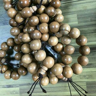 Chuỗi hạt Gỗ Bách Xanh Tròn
