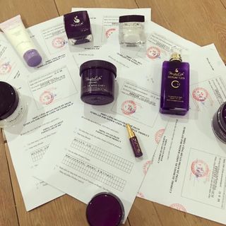 Sữa Tắm Trắng Da Huyền Cò Grape Body Bath