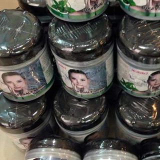 Muối tắm trắng da Mokiko dùng thay thế sữa tắm - Chuyên dùng trong các spa chăm sóc da