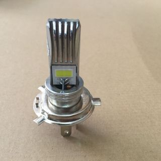 Đèn pha led xe máy H4 3 chân có rãnh 20w