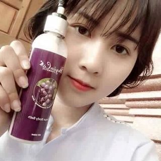 Sữa Tắm Trắng Da Huyền Cò Grape Body Bath