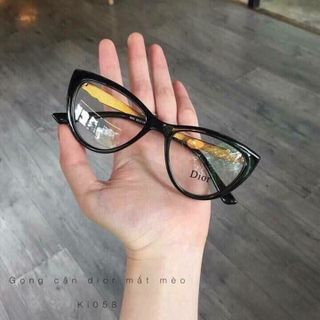 cận xếch