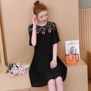 ĐẦM XOÈ PHỐI REN ĐÍNH BƯỚM