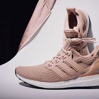 Giày Ultra Boost v40
