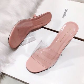 dép got cách điệu