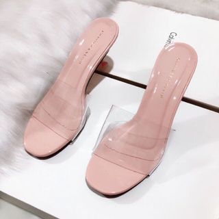dép got cách điệu
