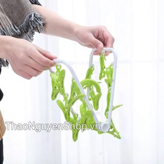 Móc treo quần áo tất gấp gọn