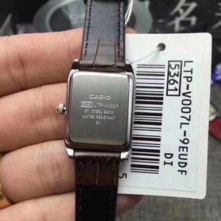đồng hồ mặt vuông 2828