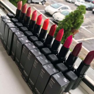 Son Nhãn hiệu Ki KO Smart Lipstick Red