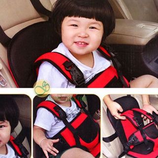 Đai ghế an toàn cho bé ngồi trên Ô tô