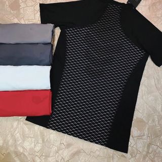 Áo thể thao nam họa tiết in lưng