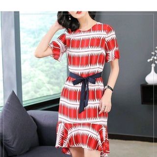 ĐẦM SUÔNG HỌA TIẾT ĐUÔI CÁ EO THẮT DÂY