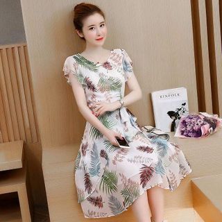 ĐẦM XOÈ CÁNH TIÊN HOẠ TIẾT LÁ