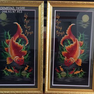 Tranh thêu Lý ngư vọng nguyệt