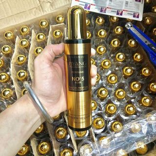 Xịt dưỡng tóc no5