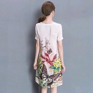 ĐẦM SUÔNG IN BƯỚM