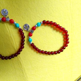 Vòng tay hạt đá giá sỉ 10k bao gồm dây và mặt z a l o 0 9 87217952