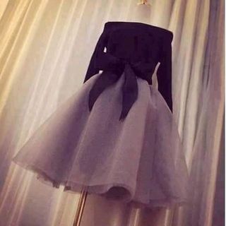 ĐẦM XÒE TRỄ VAI CỰC HOT VỀ LẠI