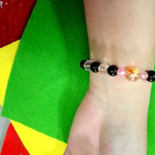 chuỗi đeo tay hạt đá giá sỉ 20k 1 chuỗi siêu rẻ z a l o 0 9 87217952