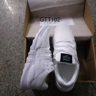 Giày Thể Thao GTT102