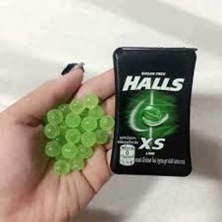 Kẹo halls ngậm thơm miệng cai thuốc lá Thái Lan
