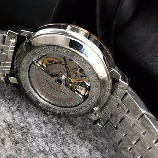Đồng hồ Omegaa cơ