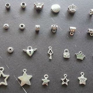 charm trắng nguyên liệu làm vòng